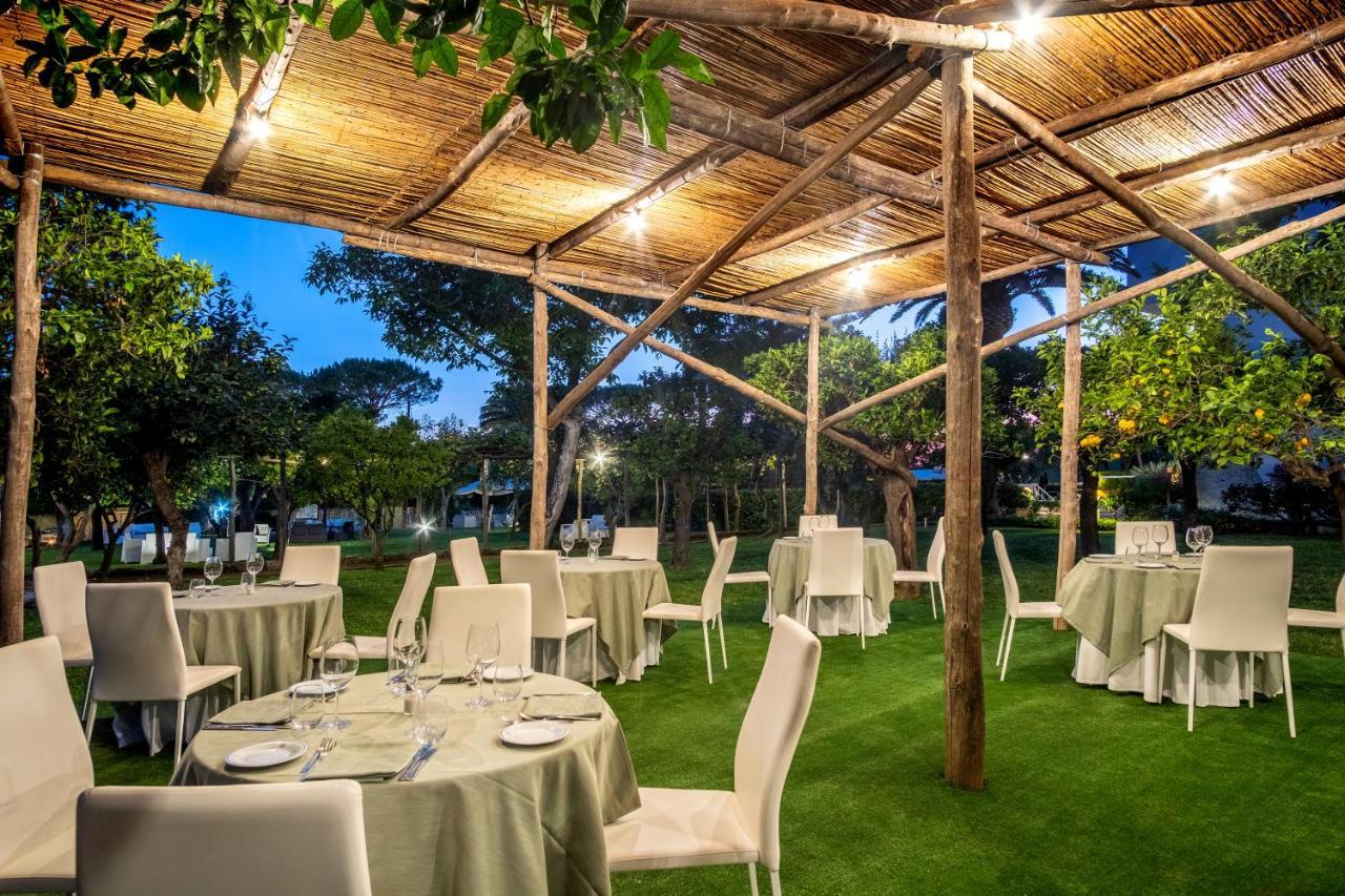 Hotel Alpha Sant'Agnello Esterno foto