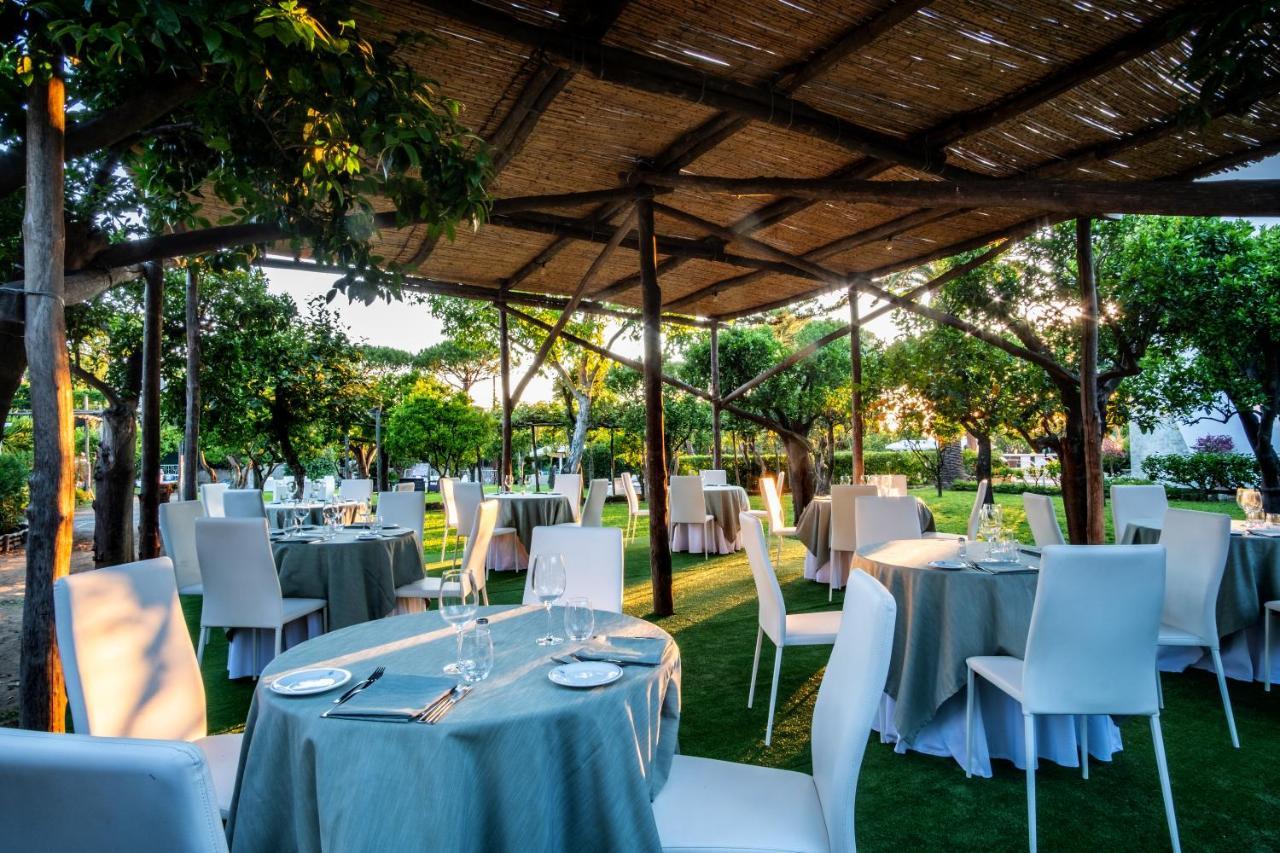 Hotel Alpha Sant'Agnello Esterno foto
