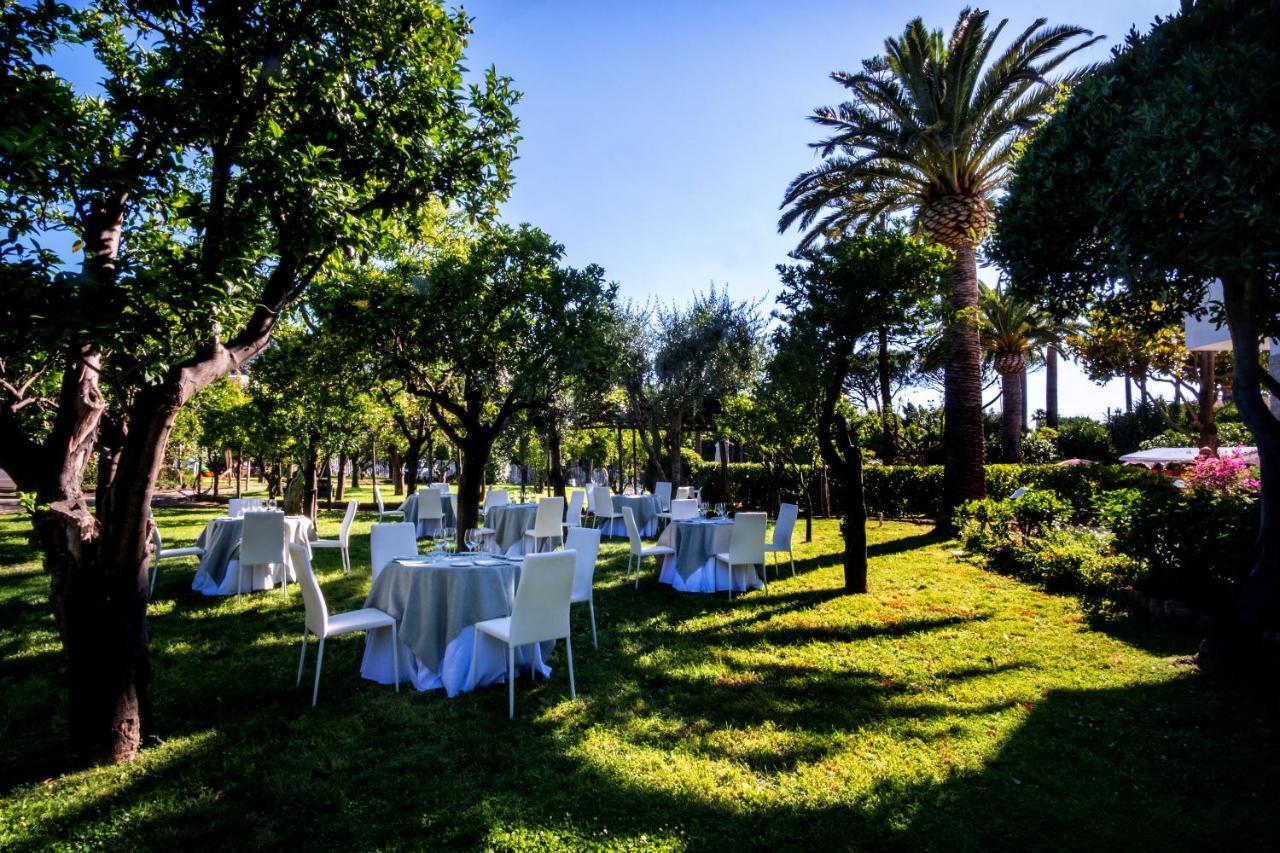 Hotel Alpha Sant'Agnello Esterno foto