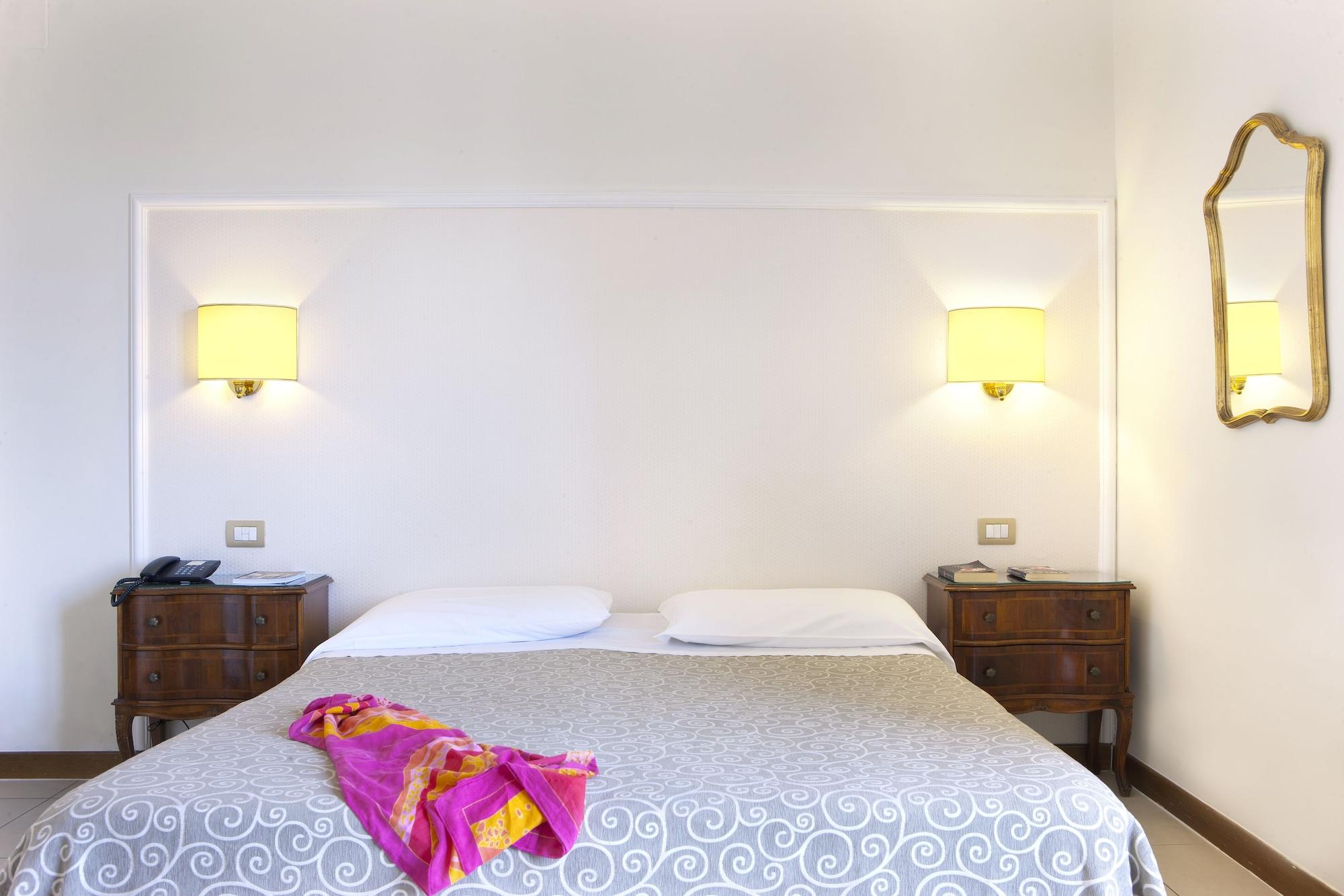 Hotel Alpha Sant'Agnello Esterno foto
