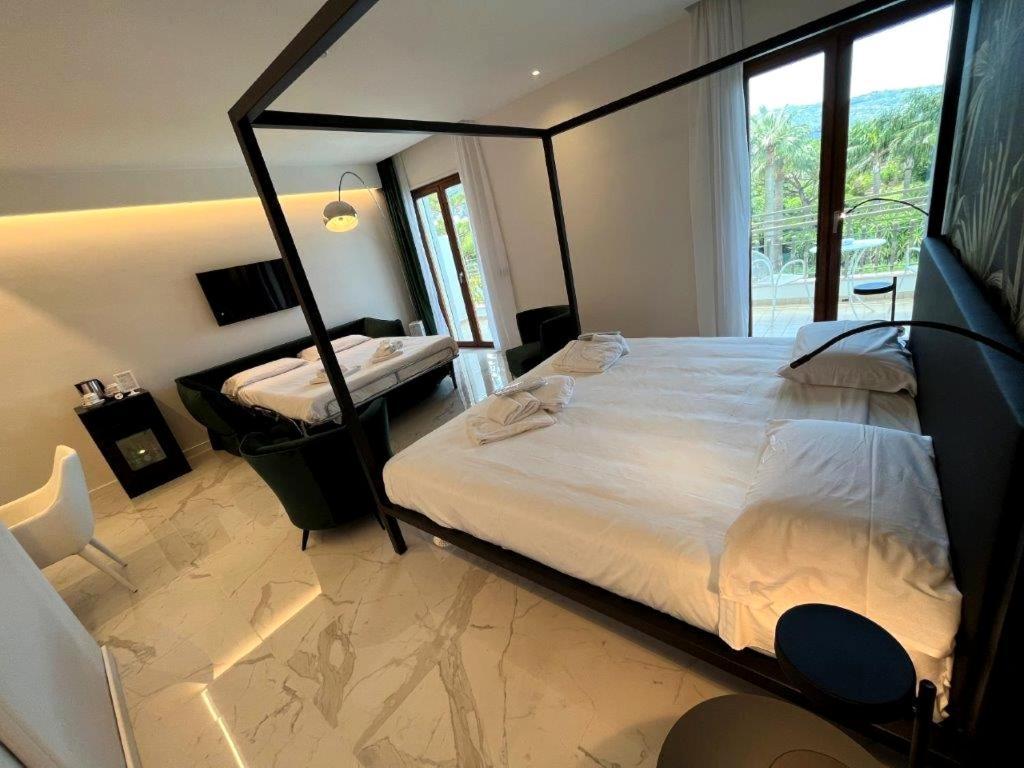 Hotel Alpha Sant'Agnello Esterno foto