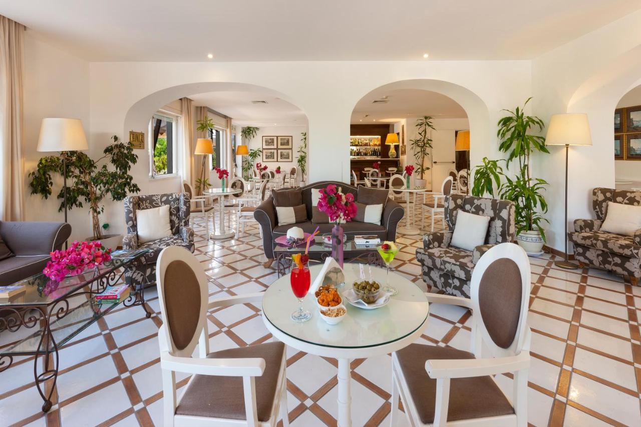 Hotel Alpha Sant'Agnello Esterno foto